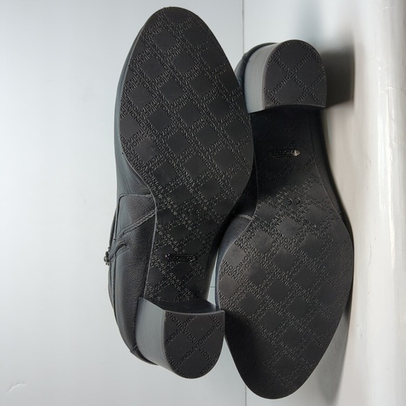 Vionic Alison Black Leather Ankle Bootie boots womans size 9W. EU 41 - Picture 14 of 16